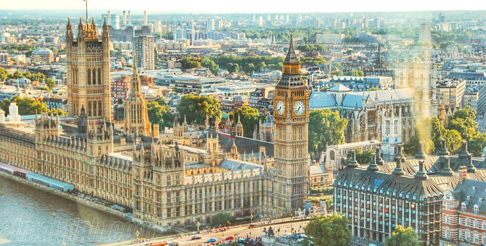 بيت البرلمان Palace_of_Westminster_almajalah